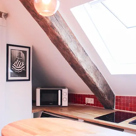 Apartamento Charming With A View In *