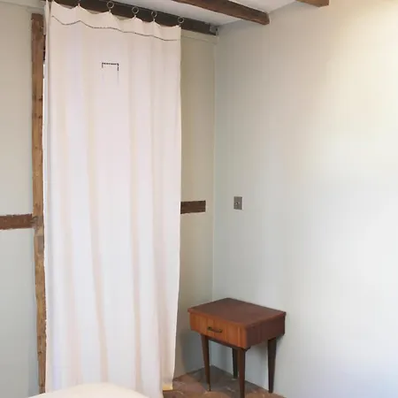 Apartament Charming With A View In Paryż